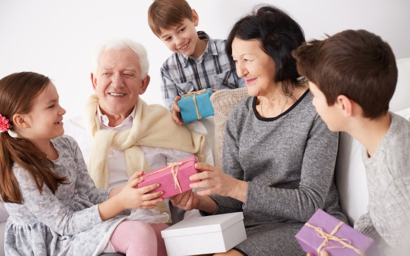 Thoughtful and Affordable Gift Ideas for Grandmas in 2024