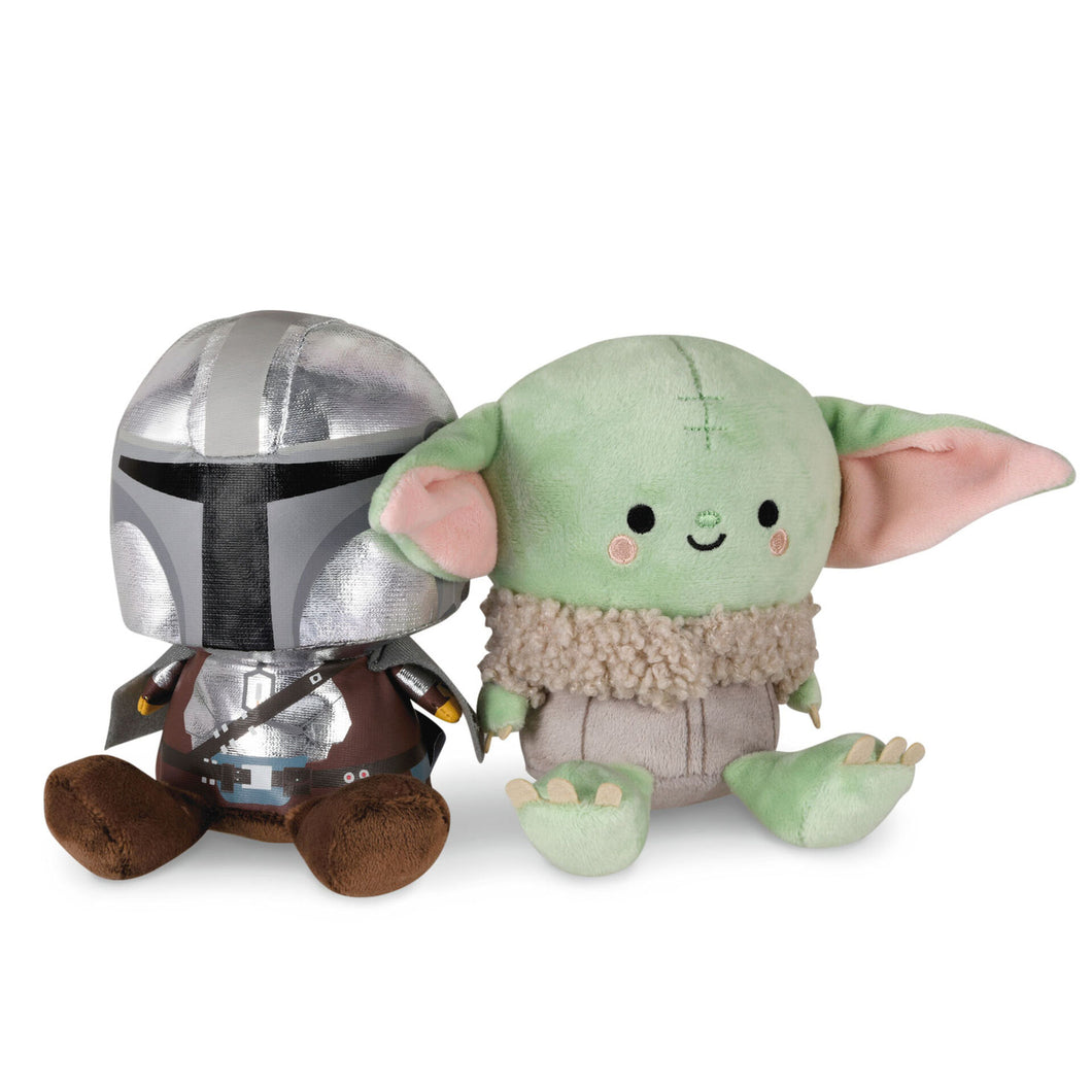 Better Together Star Wars™ The Mandalorian™ and Grogu™ Magnetic Plush, 5