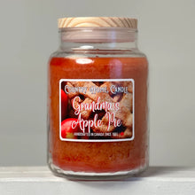 Load image into Gallery viewer, GRANDMA&#39;S APPLE PIE - COUNTRY HOME CANDLE 26OZ

