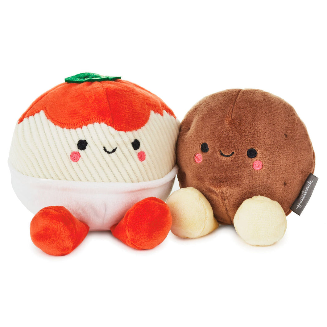 Better Together Spaghetti and Meatball Magnetic Plush, 4.75
