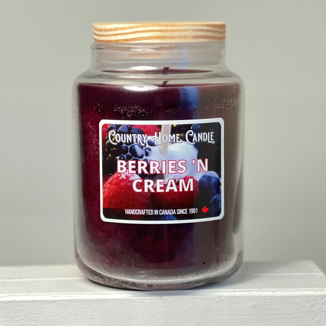 BERRIES N CREAM - COUNTRY HOME CANDLE 26OZ