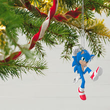 Load image into Gallery viewer, Sonic The Hedgehog 2 Movie Sonic Ornament
